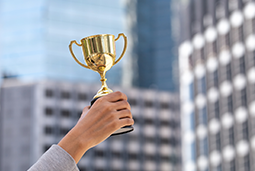 1066vip威尼斯(中国)国际入选36氪WISE2024商业之王“年度全球化布局与市场拓展案例”